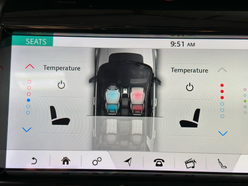 2020 Land Rover Discovery Sport Image 23