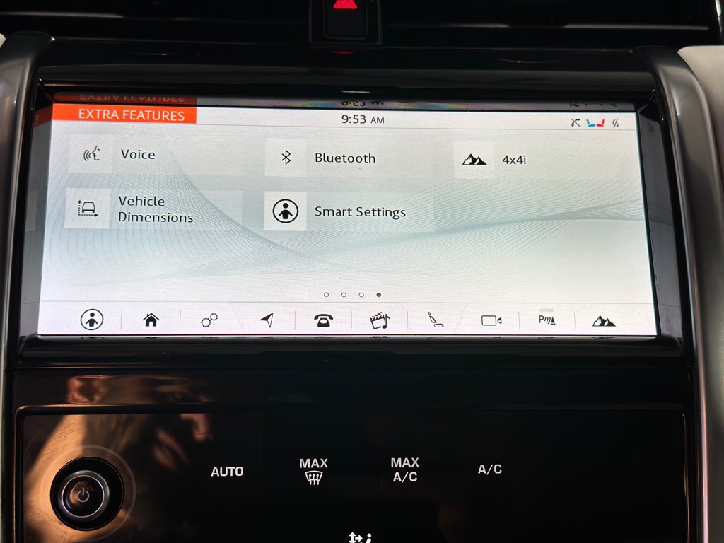 2020 Land Rover Discovery Sport Image 30