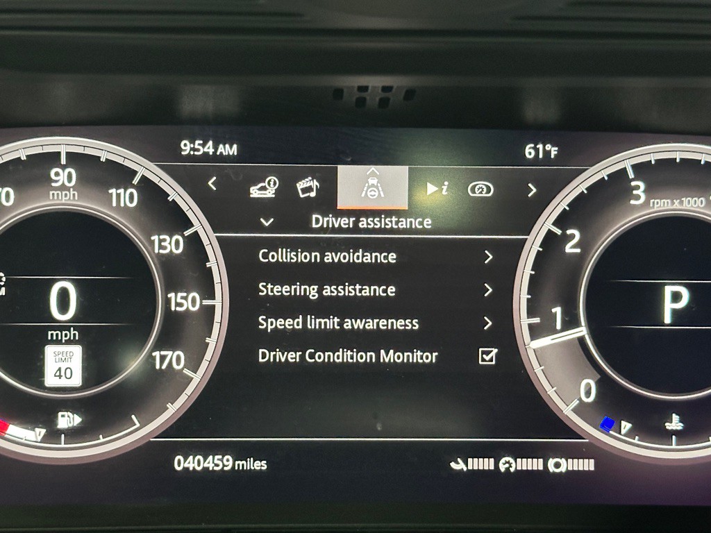 2020 Land Rover Discovery Sport Image 31