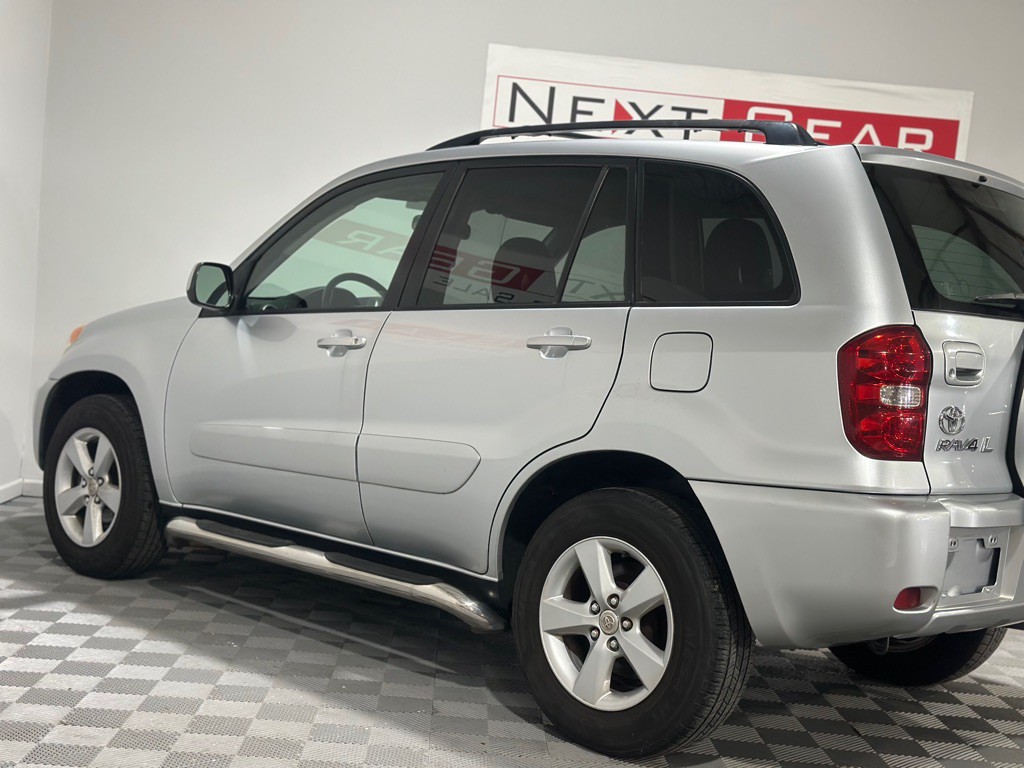 2004 Toyota Rav4 Image 7