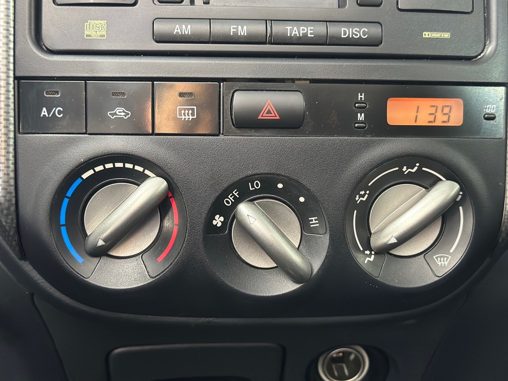 2004 Toyota Rav4 Image 17