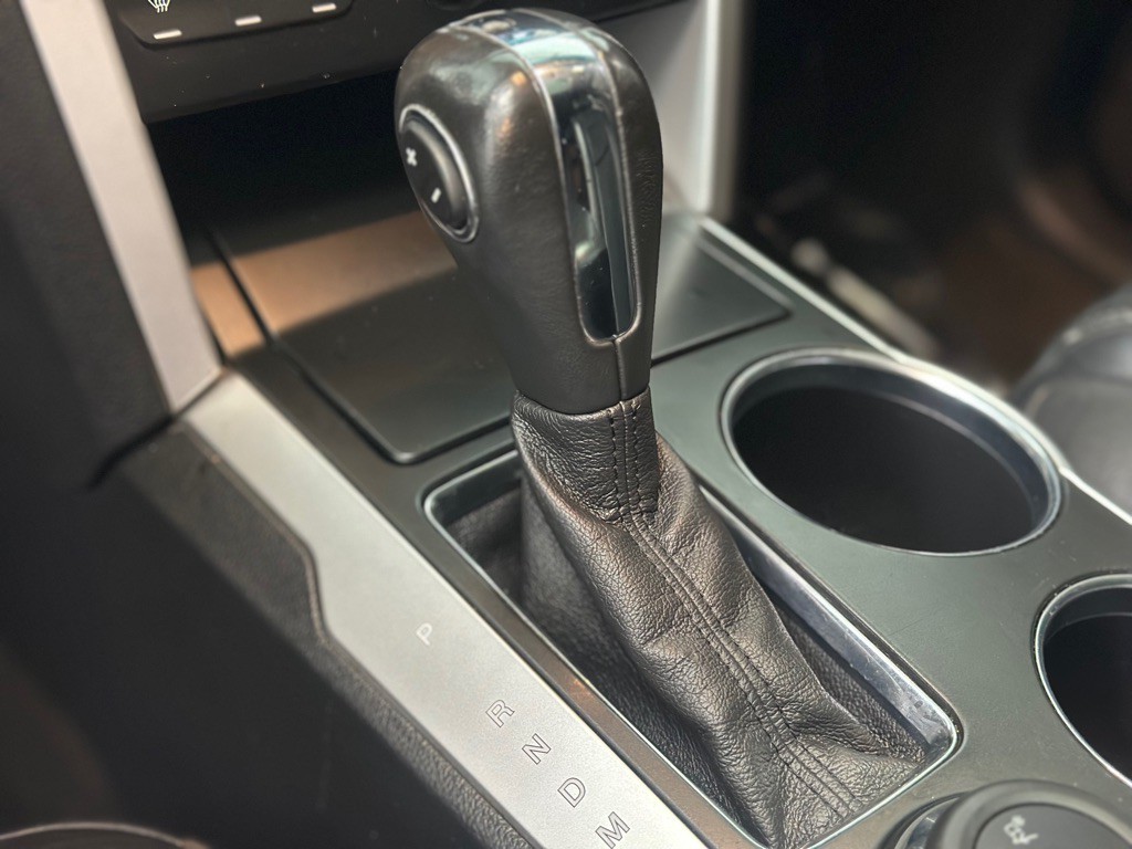 2012 Ford Explorer Image 21