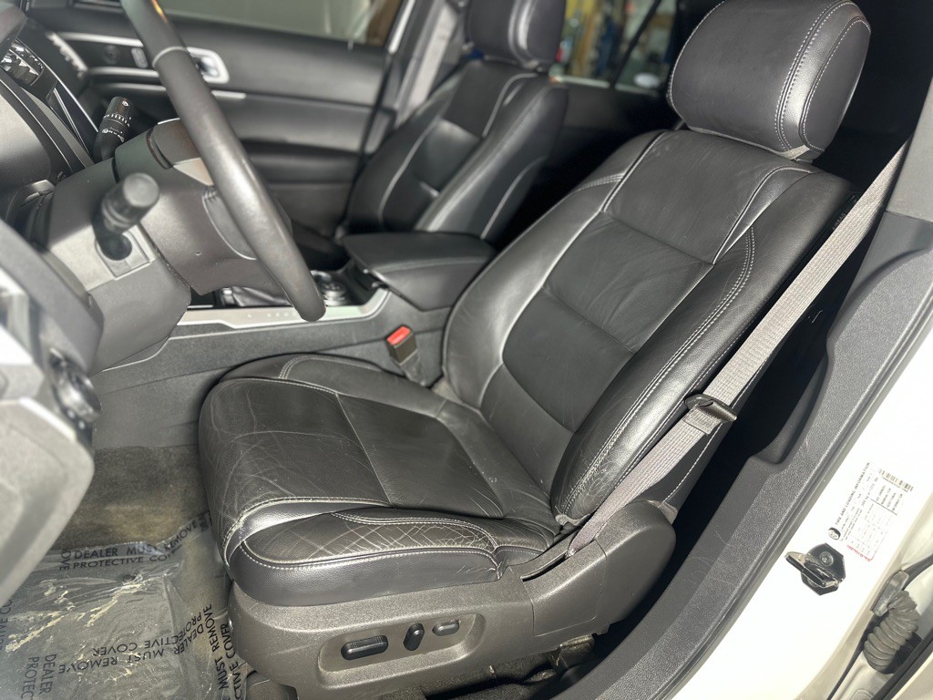 2012 Ford Explorer Image 27