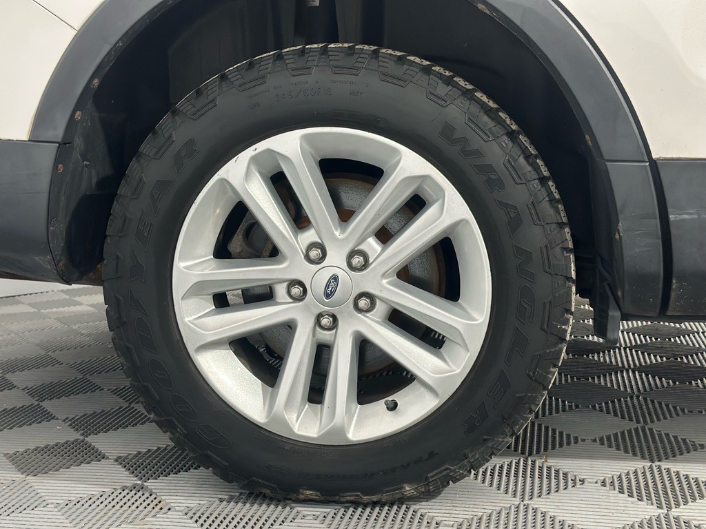 2012 Ford Explorer Image 42