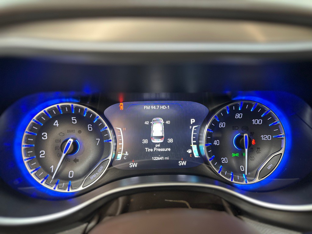 2017 Chrysler Pacifica Image 13