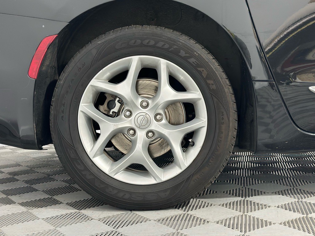 2017 Chrysler Pacifica Image 47