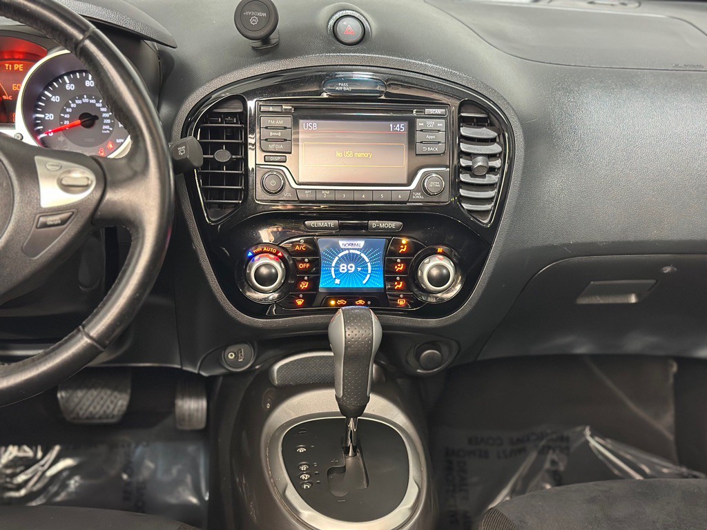 2015 Nissan Juke Image 13