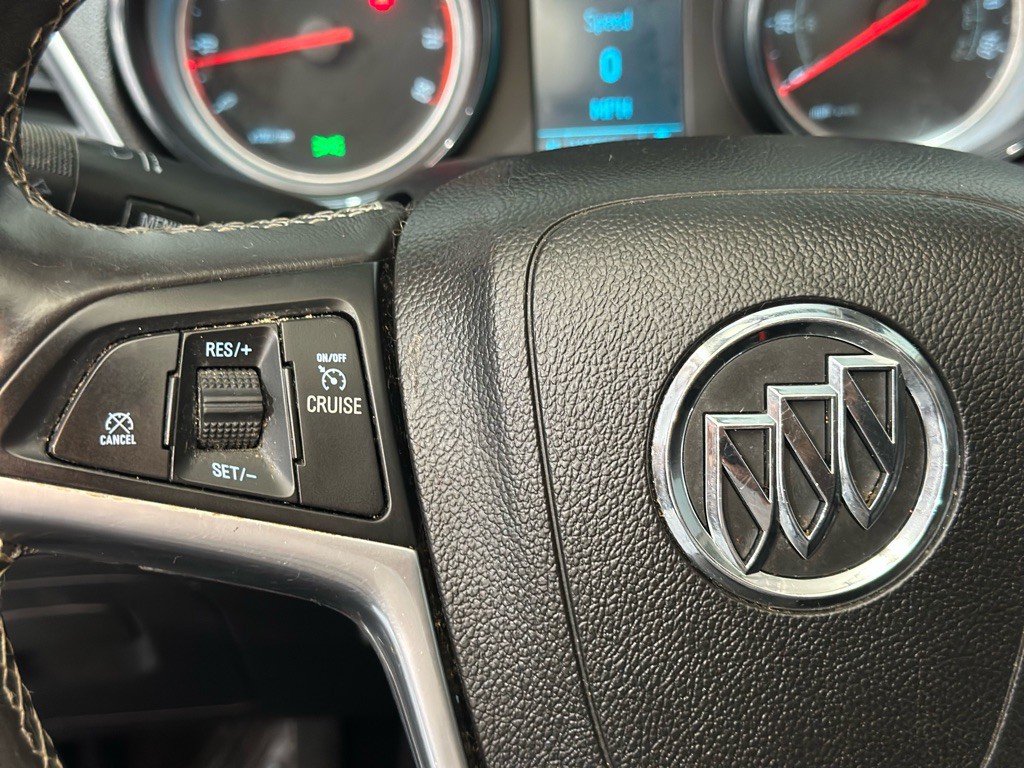 2016 Buick Enclave Image 27