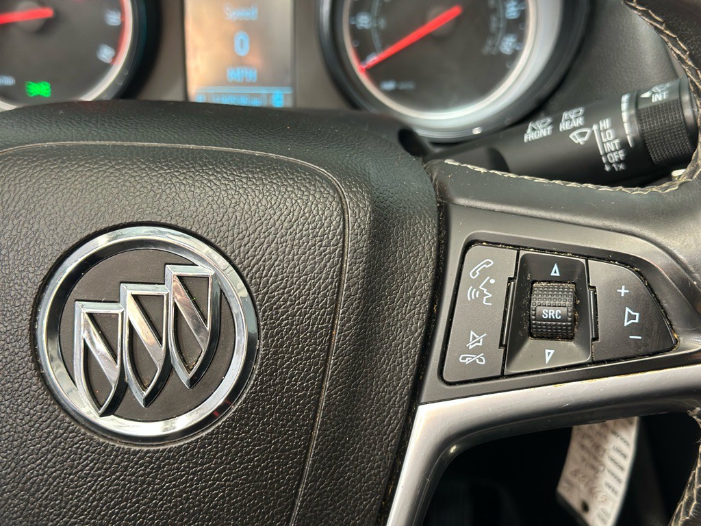 2016 Buick Enclave Image 28