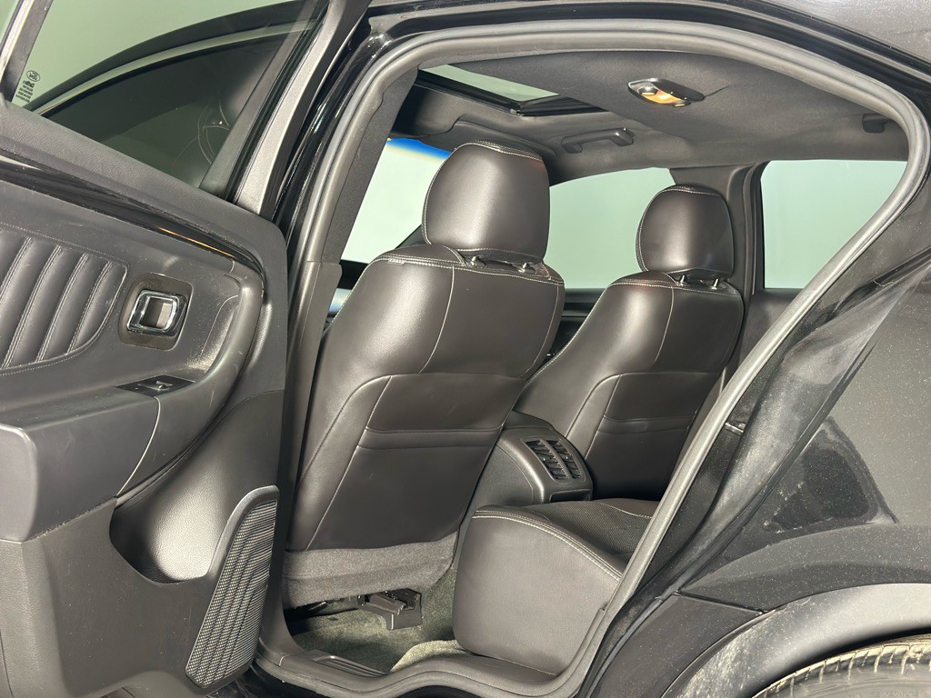 2013 Ford Taurus Image 12