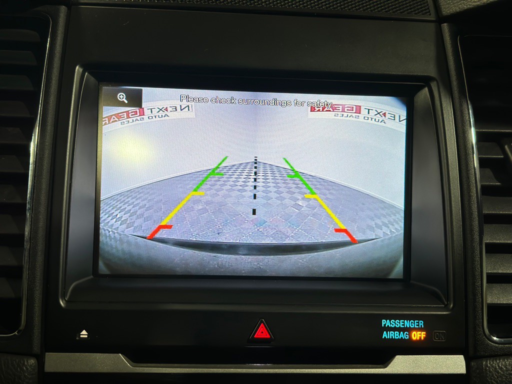 2013 Ford Taurus Image 21