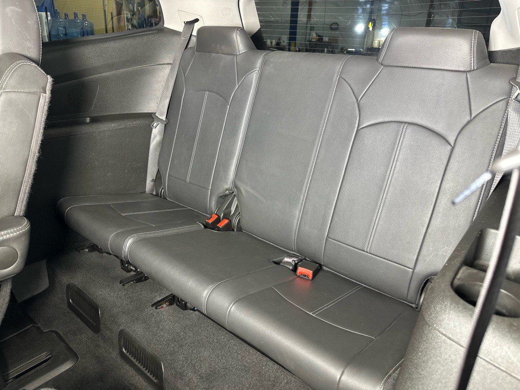 2017 Chevrolet Traverse Image 28