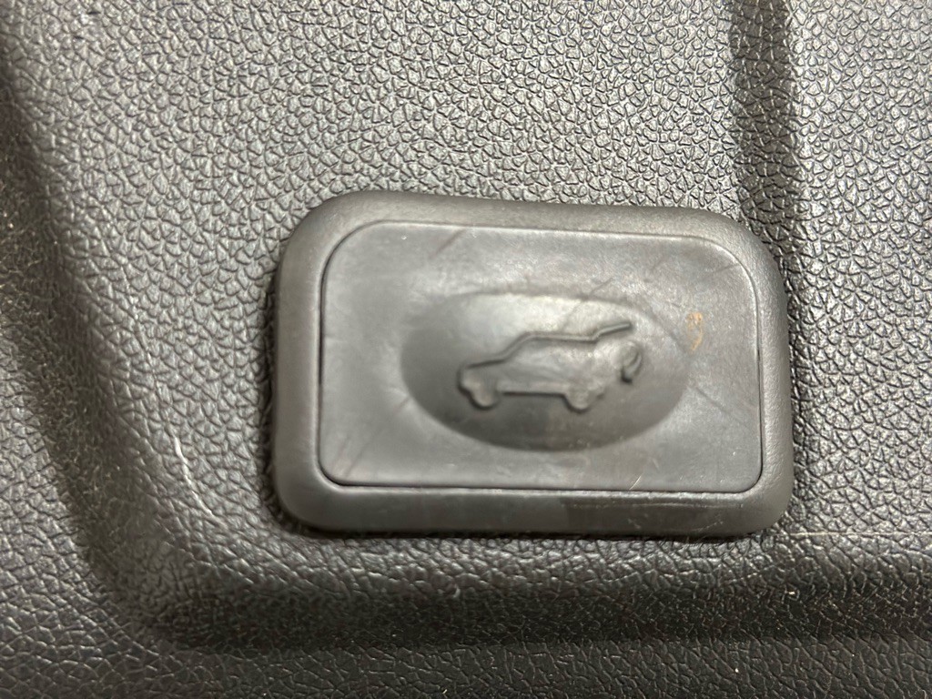 2017 Chevrolet Traverse Image 37