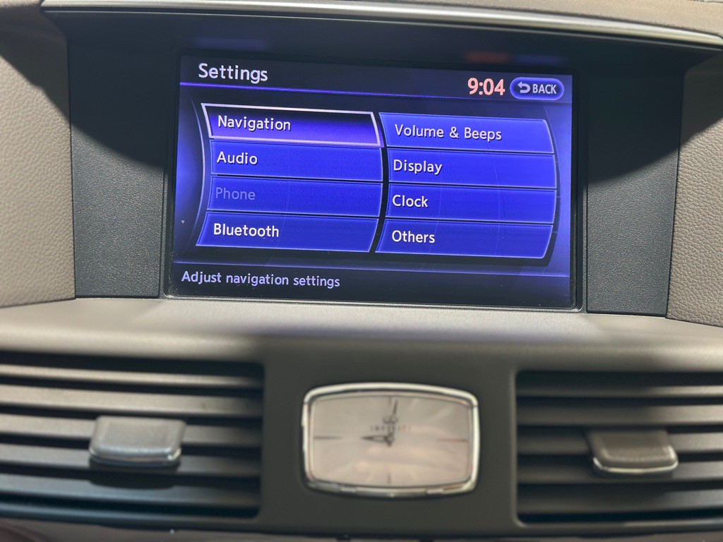 2013 INFINITI M37 Image 17