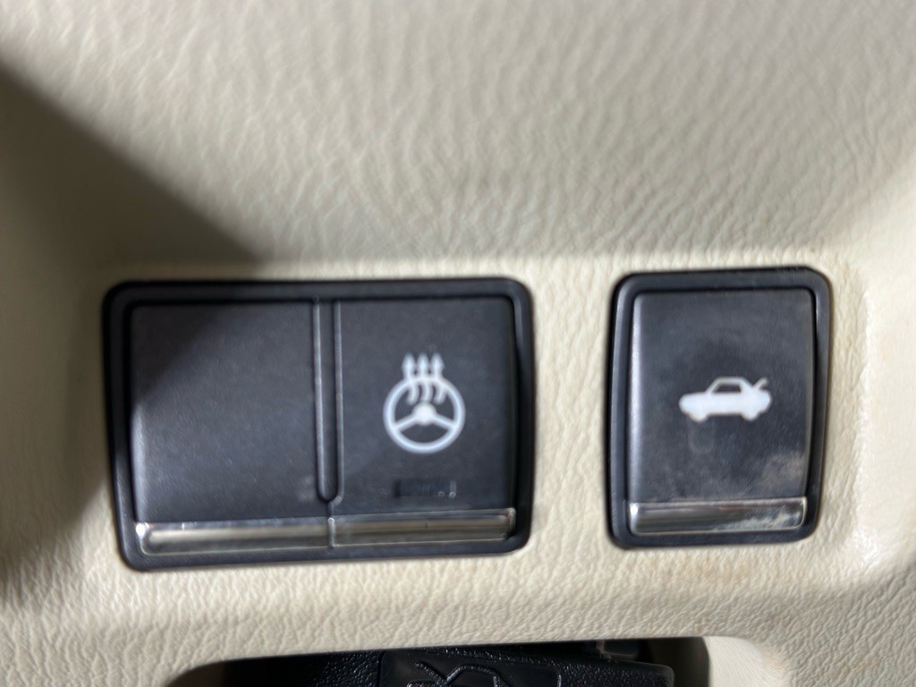 2013 INFINITI M37 Image 31