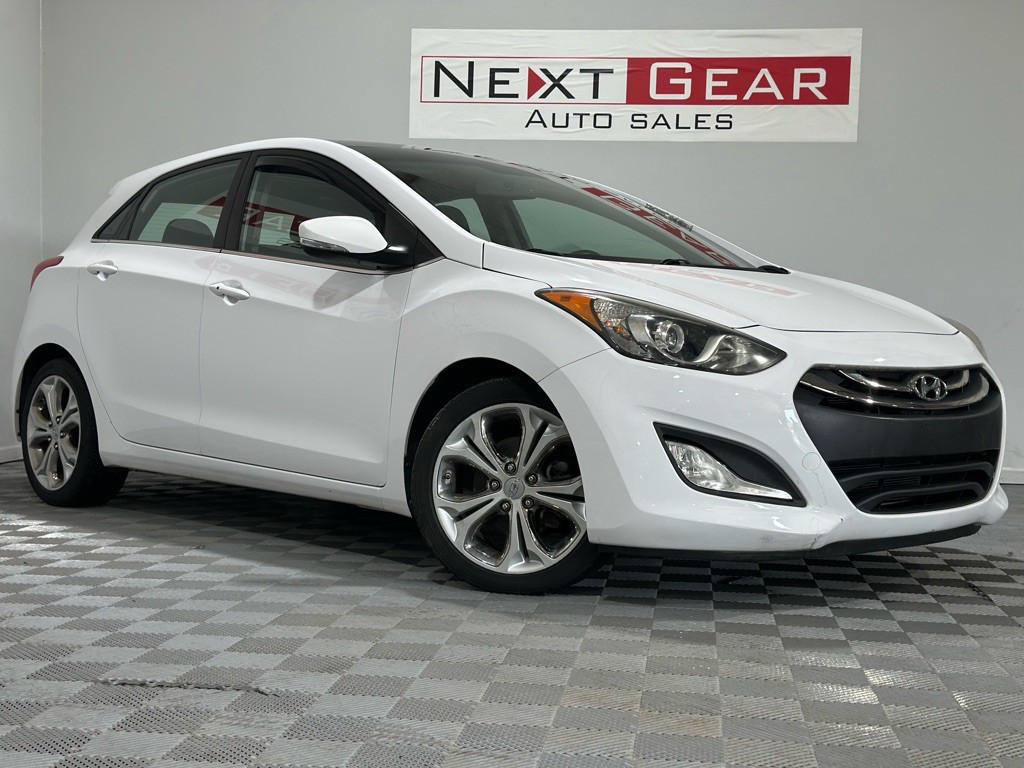 2014 Hyundai Elantra Image 1
