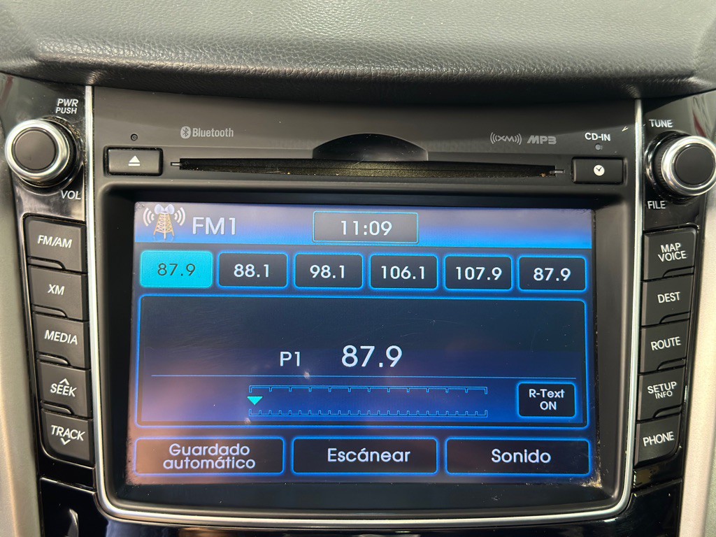 2014 Hyundai Elantra Image 18