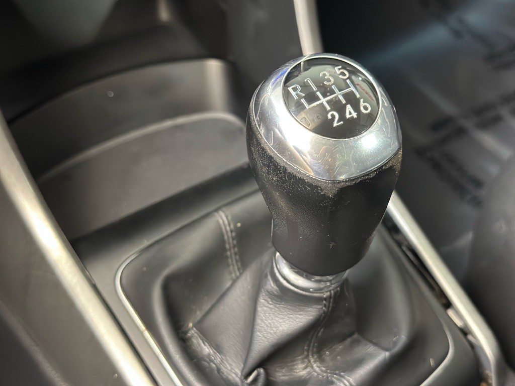 2014 Hyundai Elantra Image 20