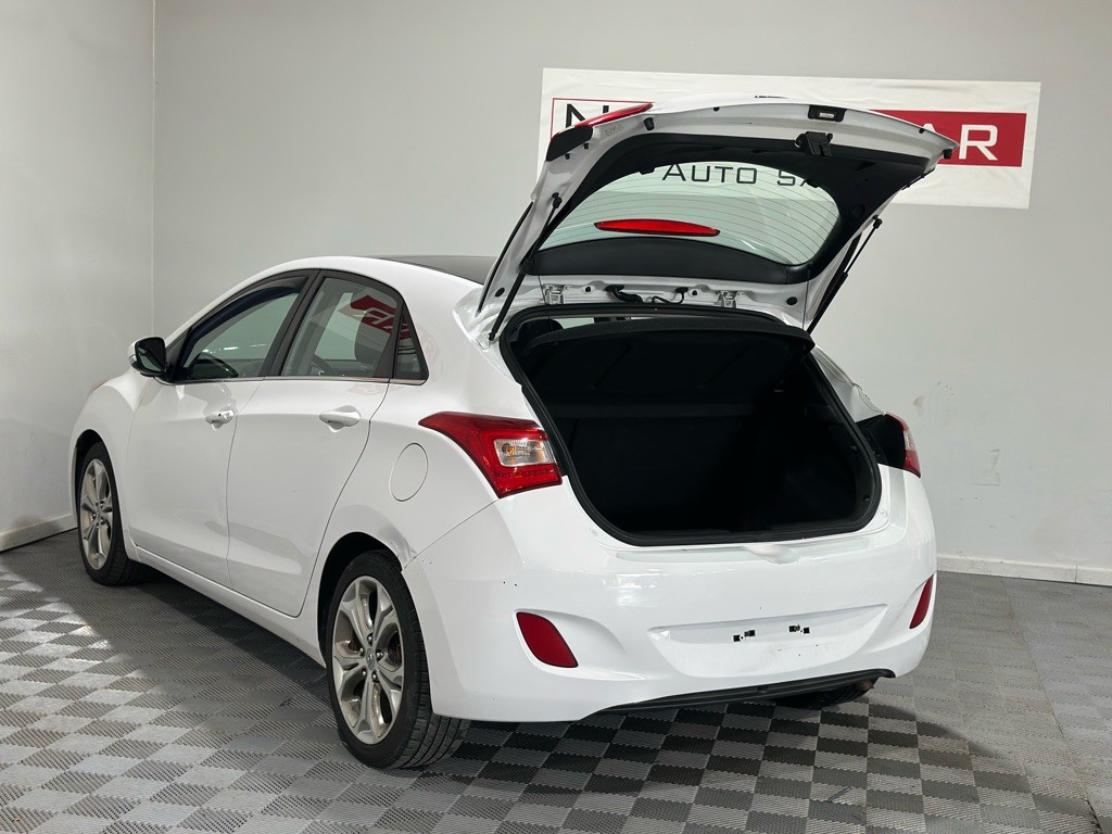 2014 Hyundai Elantra Image 34