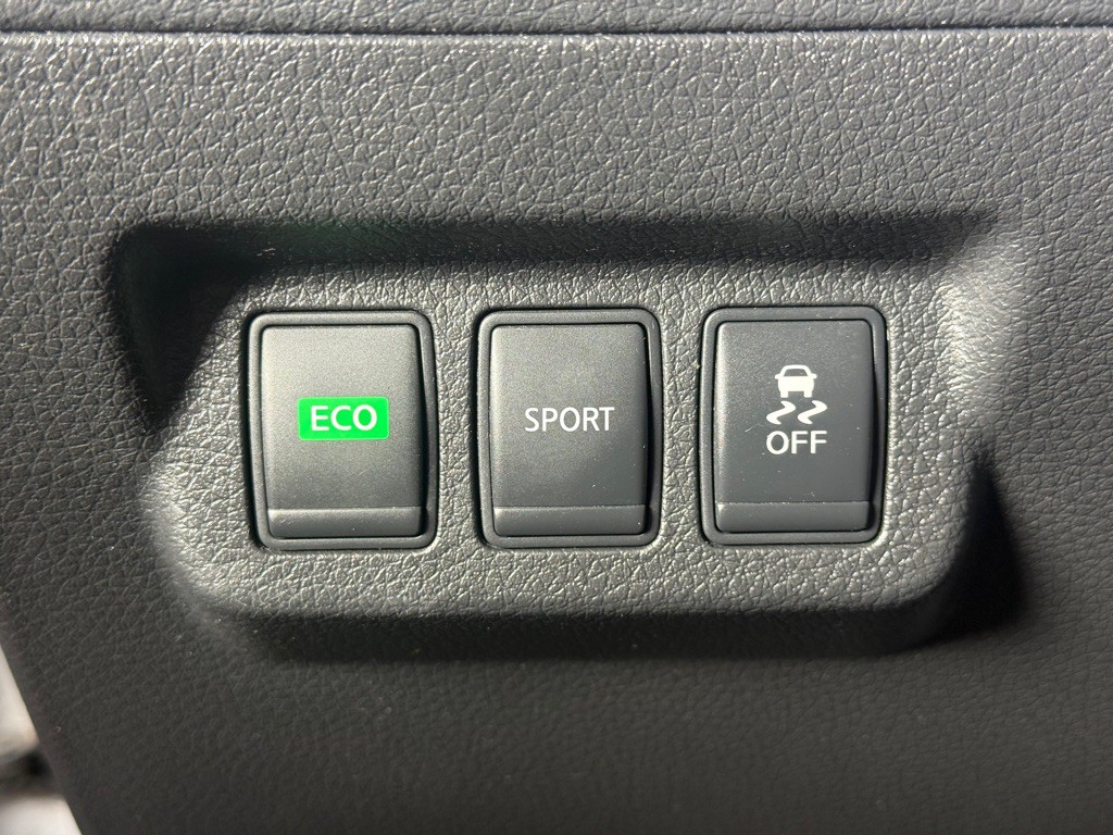 2015 Nissan Sentra Image 22