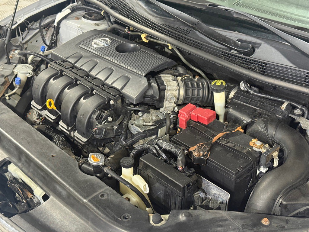 2015 Nissan Sentra Image 32