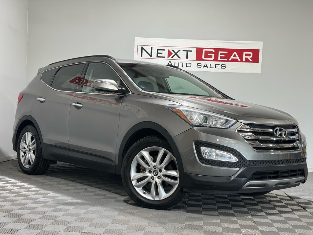 2013 Hyundai Santa Fe Sport Image 1