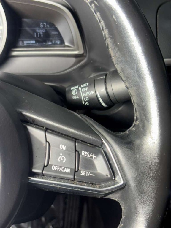 2018 Mazda Mazda3 Image 30