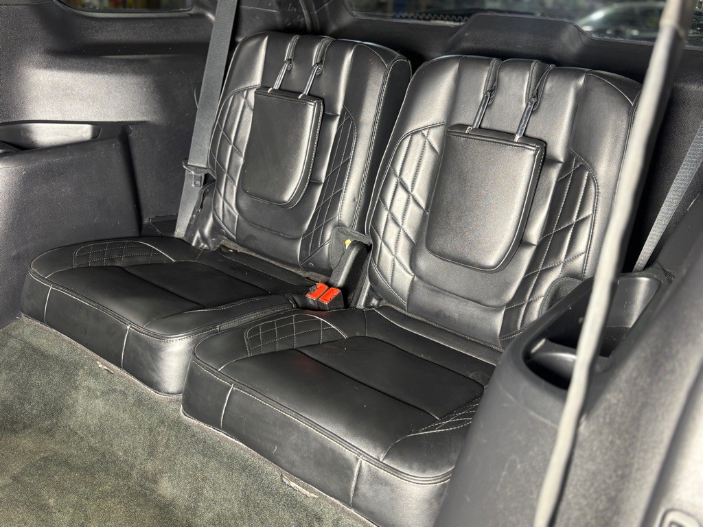 2016 Ford Explorer Image 29