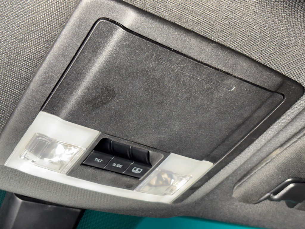 2016 Ford Explorer Image 33