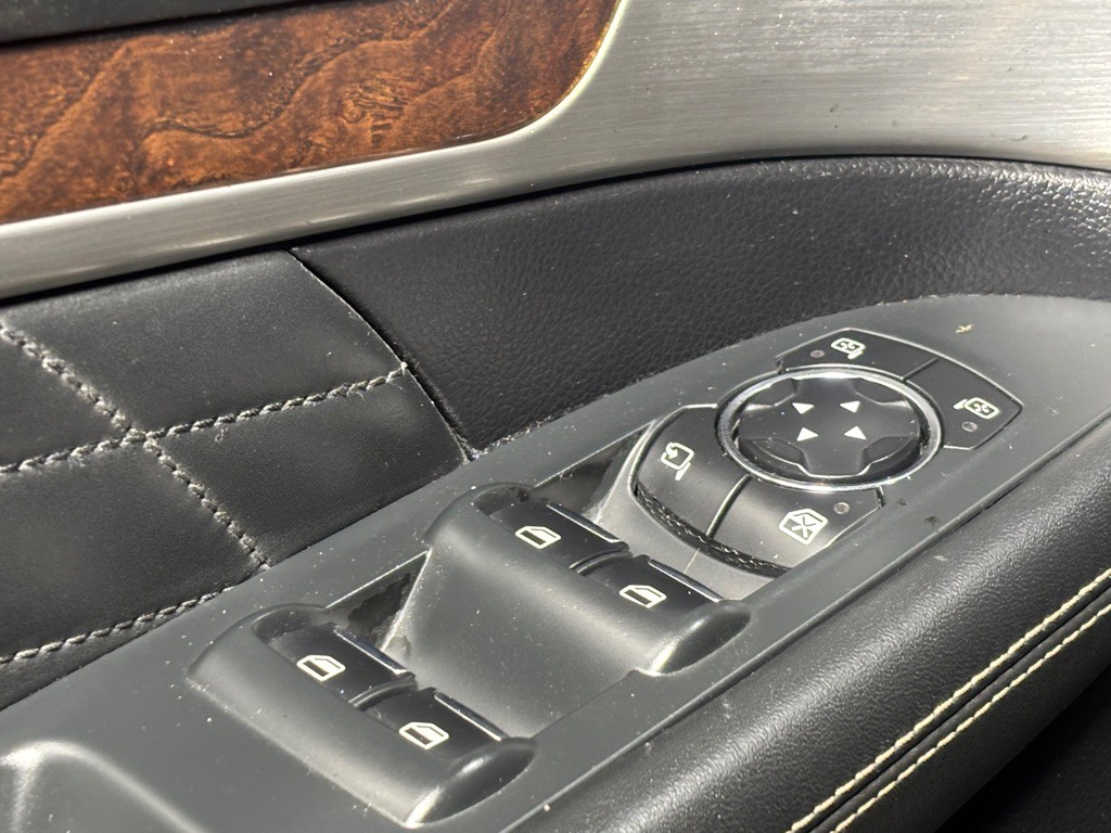 2016 Ford Explorer Image 34