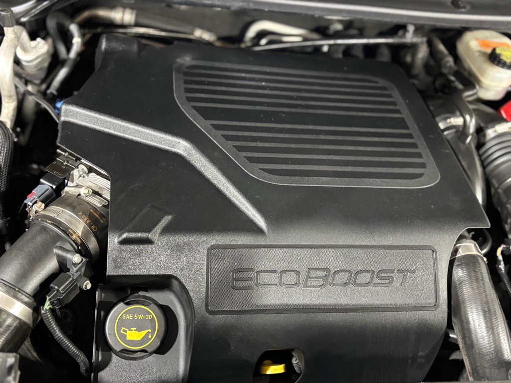 2016 Ford Explorer Image 39