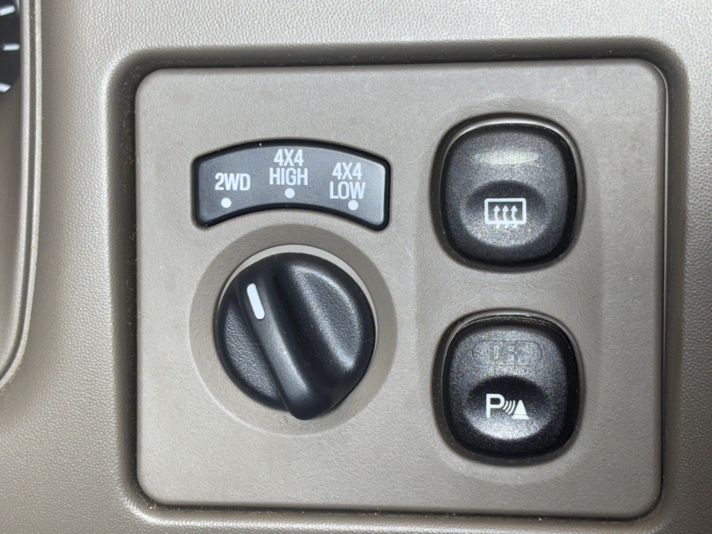 2000 Ford Excursion Image 16