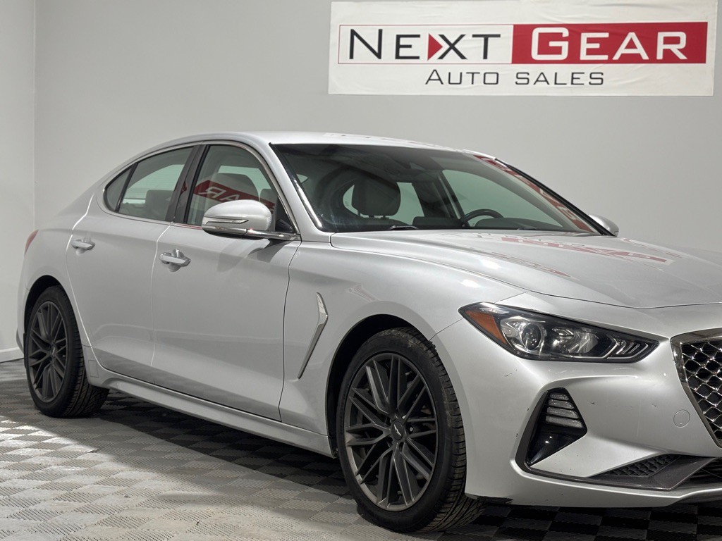 2019 Genesis G70 Image 2