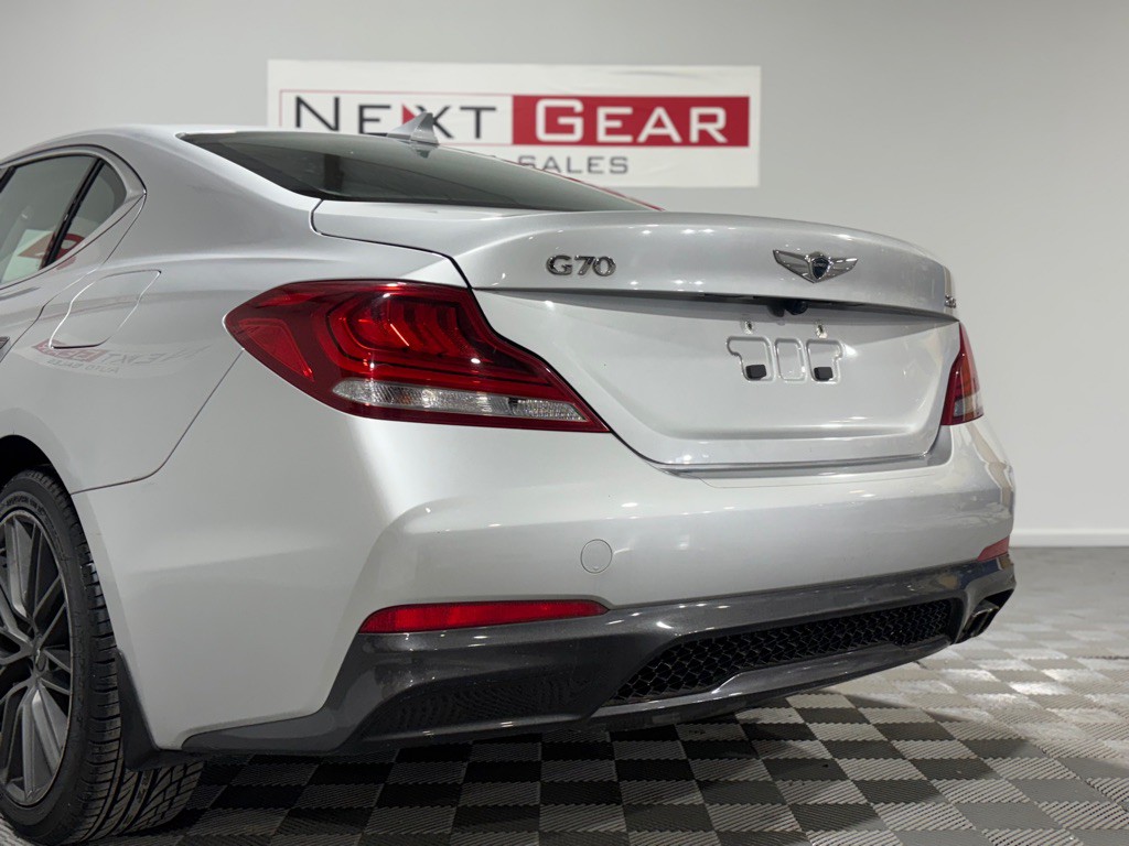 2019 Genesis G70 Image 8