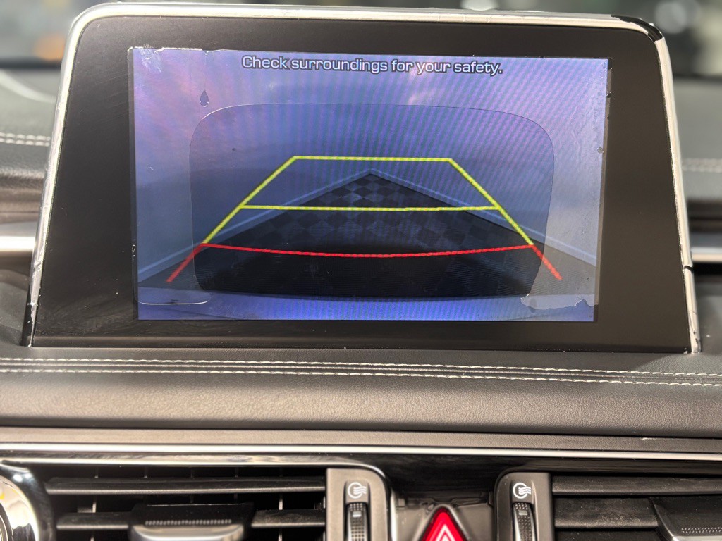 2019 Genesis G70 Image 25