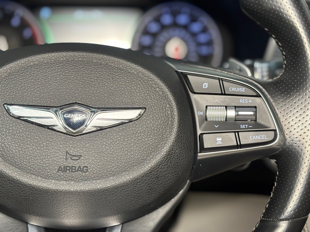 2019 Genesis G70 Image 31