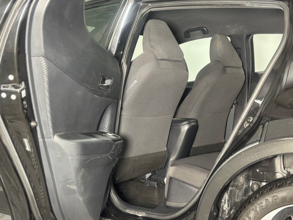 2018 Toyota C-HR Image 11