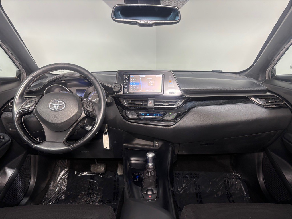 2018 Toyota C-HR Image 12