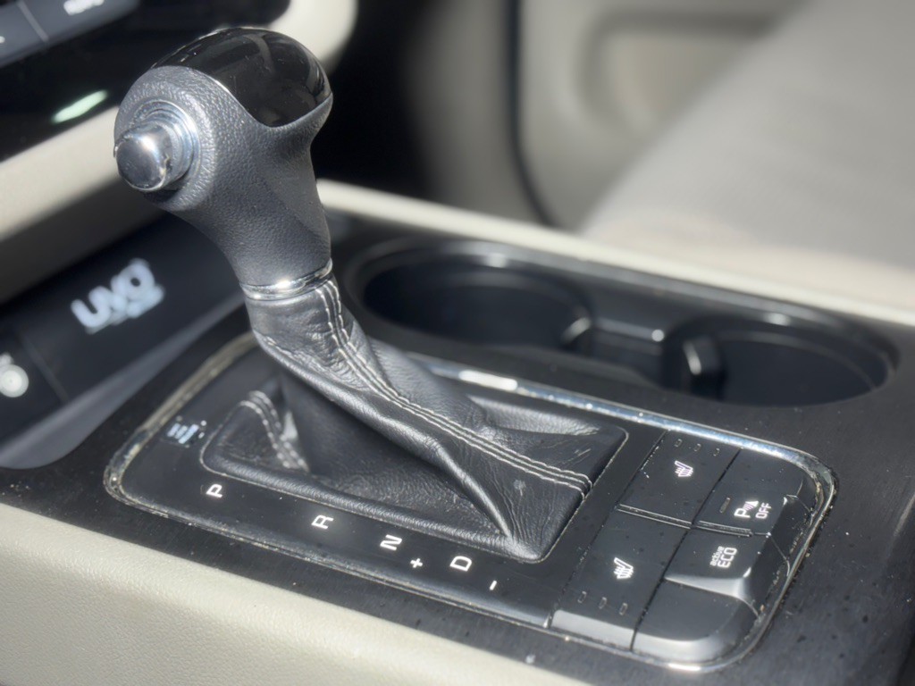 2016 Kia Sedona Image 17