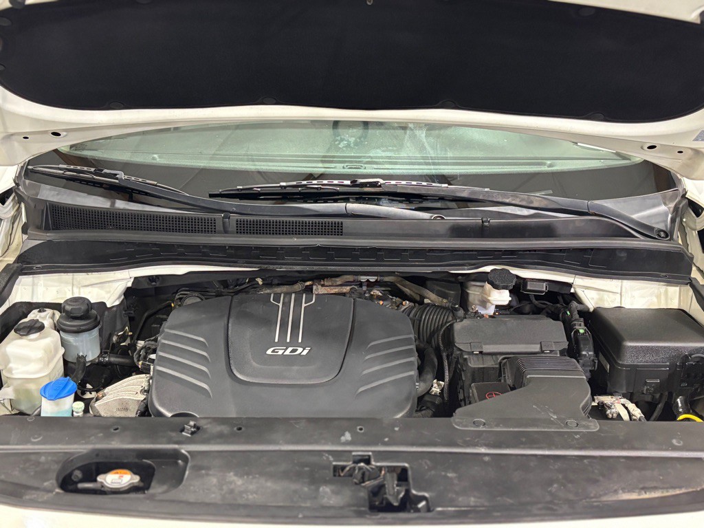 2016 Kia Sedona Image 37