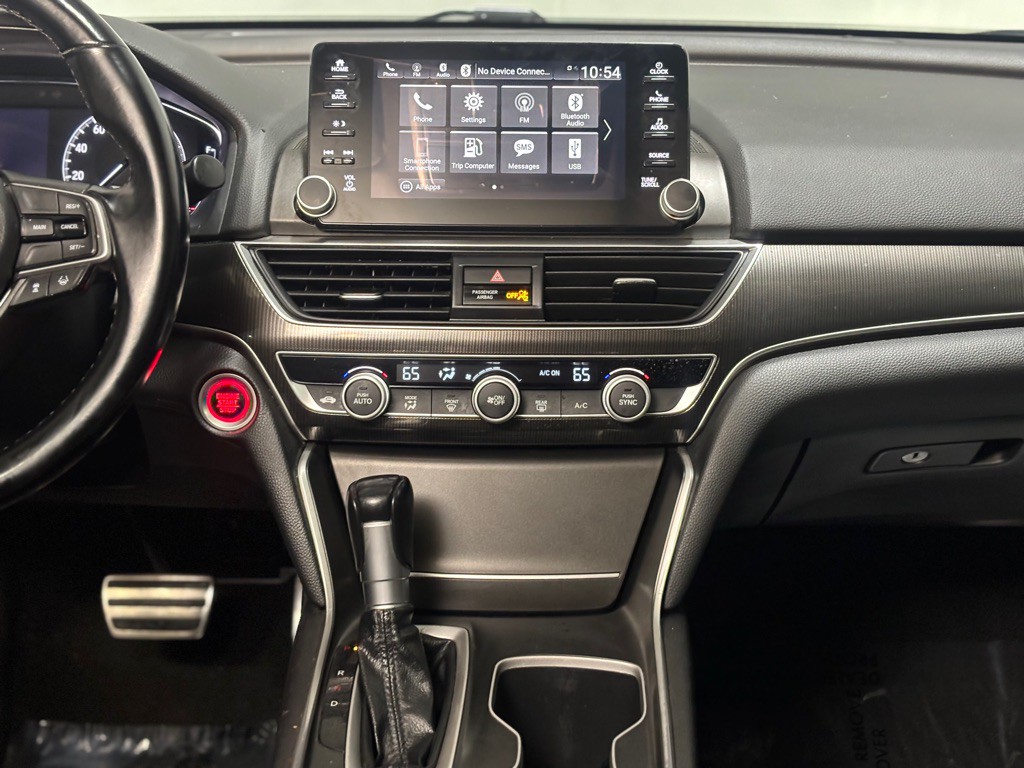 2020 Honda Accord Image 16