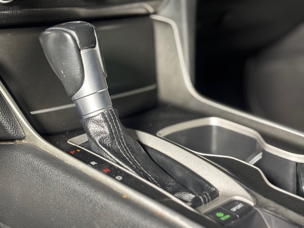 2020 Honda Accord Image 22