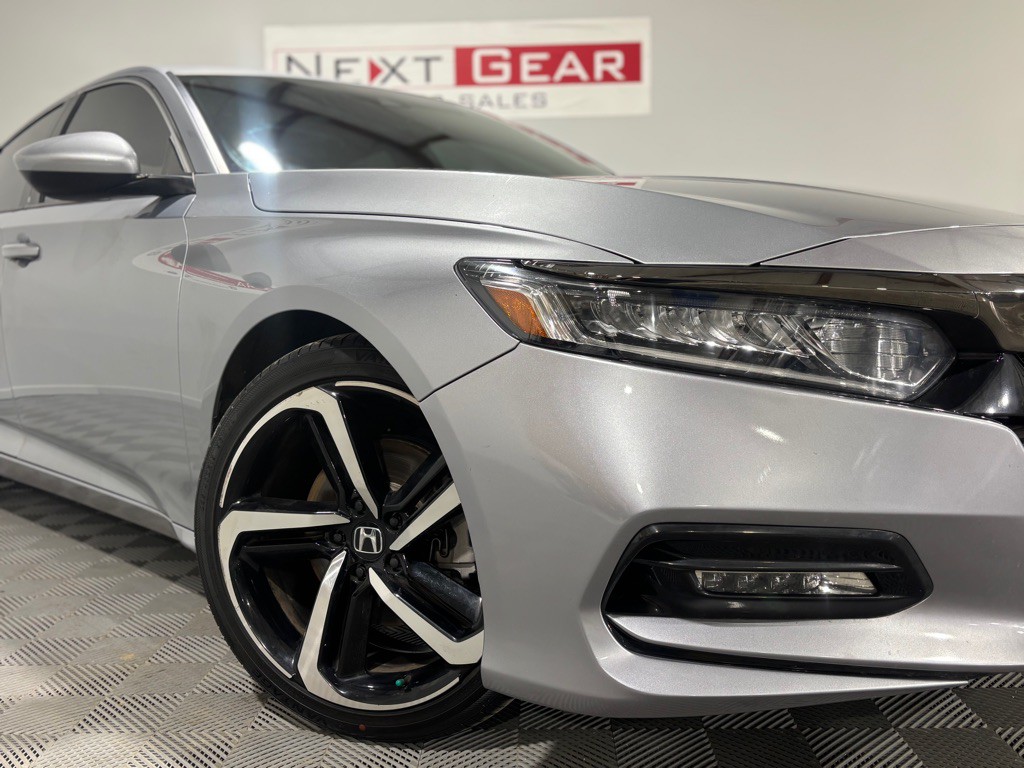 2020 Honda Accord Image 5