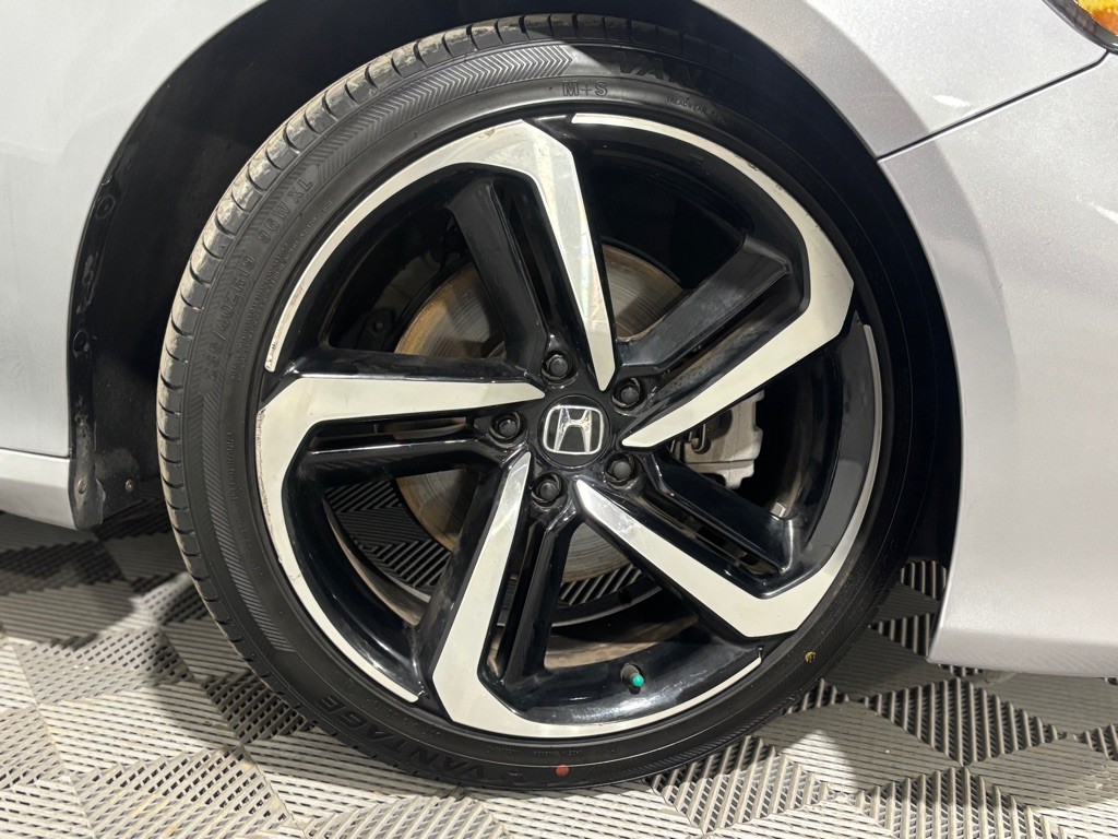 2020 Honda Accord Image 37