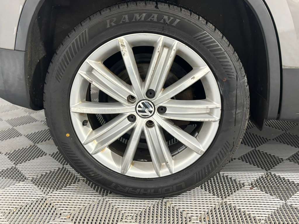 2011 Volkswagen Tiguan Image 6