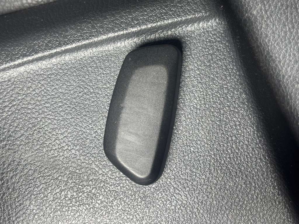 2011 Volkswagen Tiguan Image 29