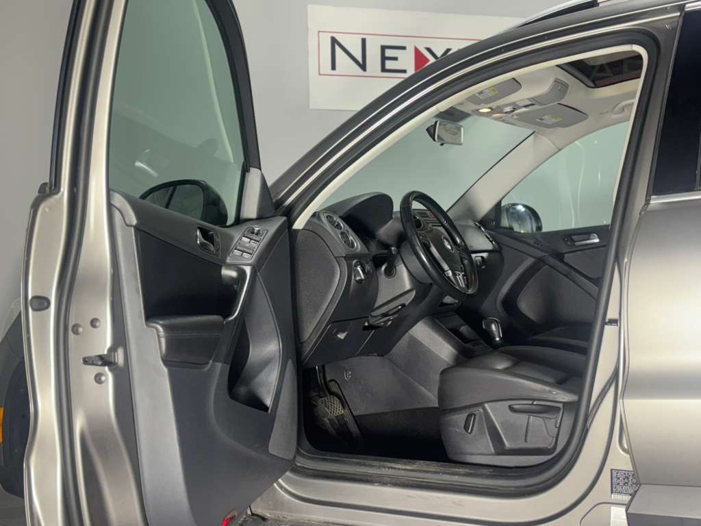 2011 Volkswagen Tiguan Image 31