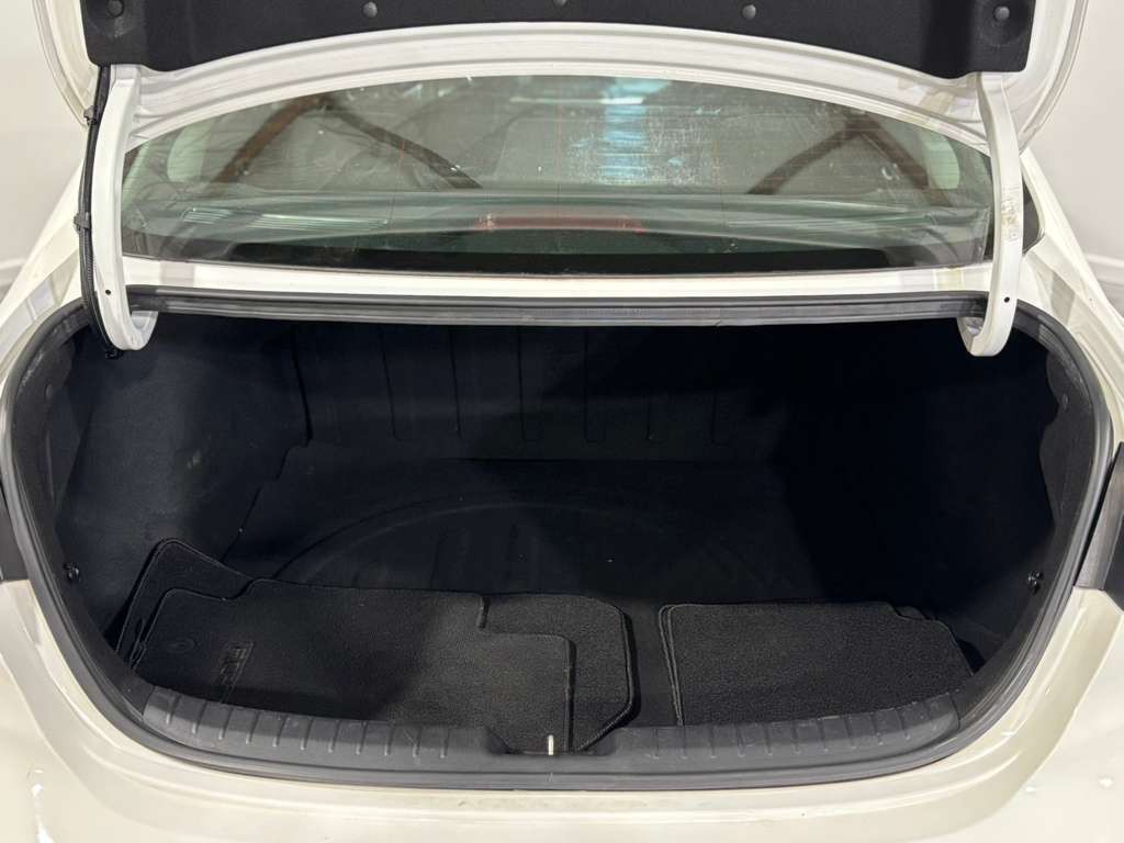 2019 Kia Forte Image 32