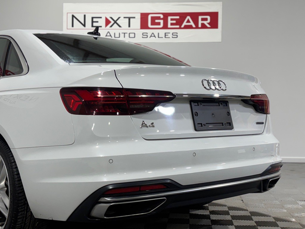2022 Audi A4 Image 9