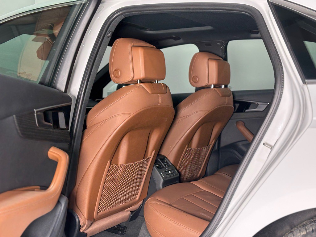 2022 Audi A4 Image 14